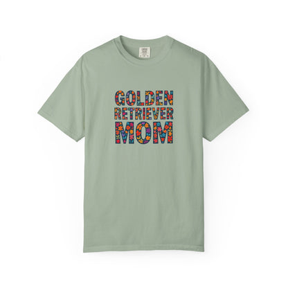 Golden Retriever Mom T-Shirt - The Perfect Gift for Dog Moms