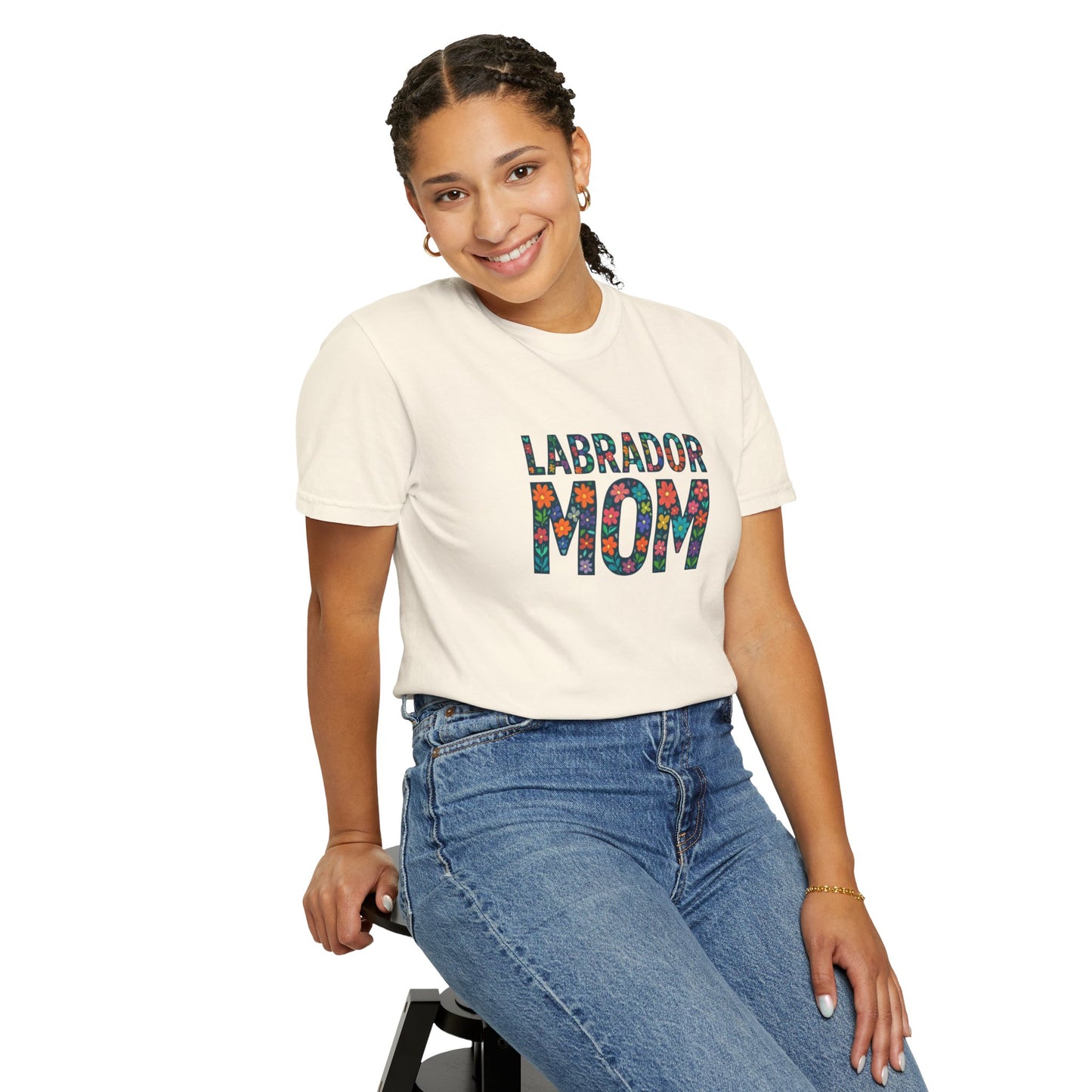Labrador Mom T-Shirt