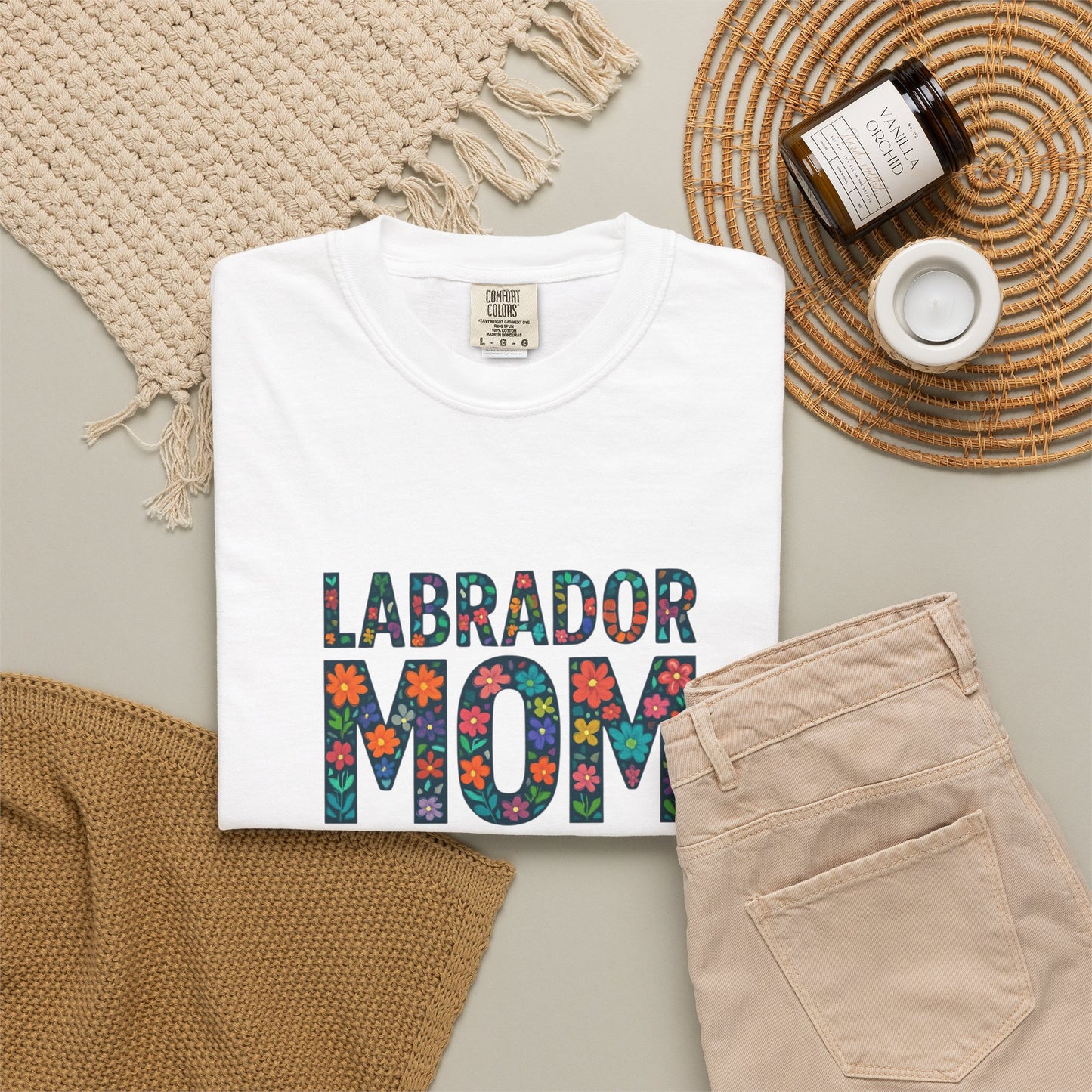 Labrador Mom T-Shirt