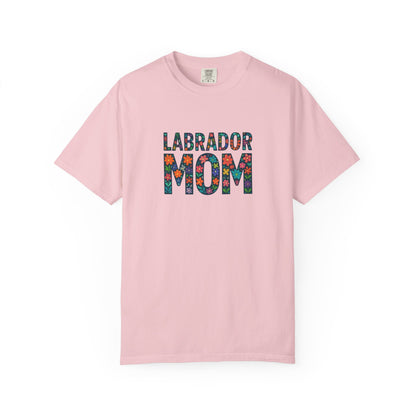 Labrador Mom T-Shirt