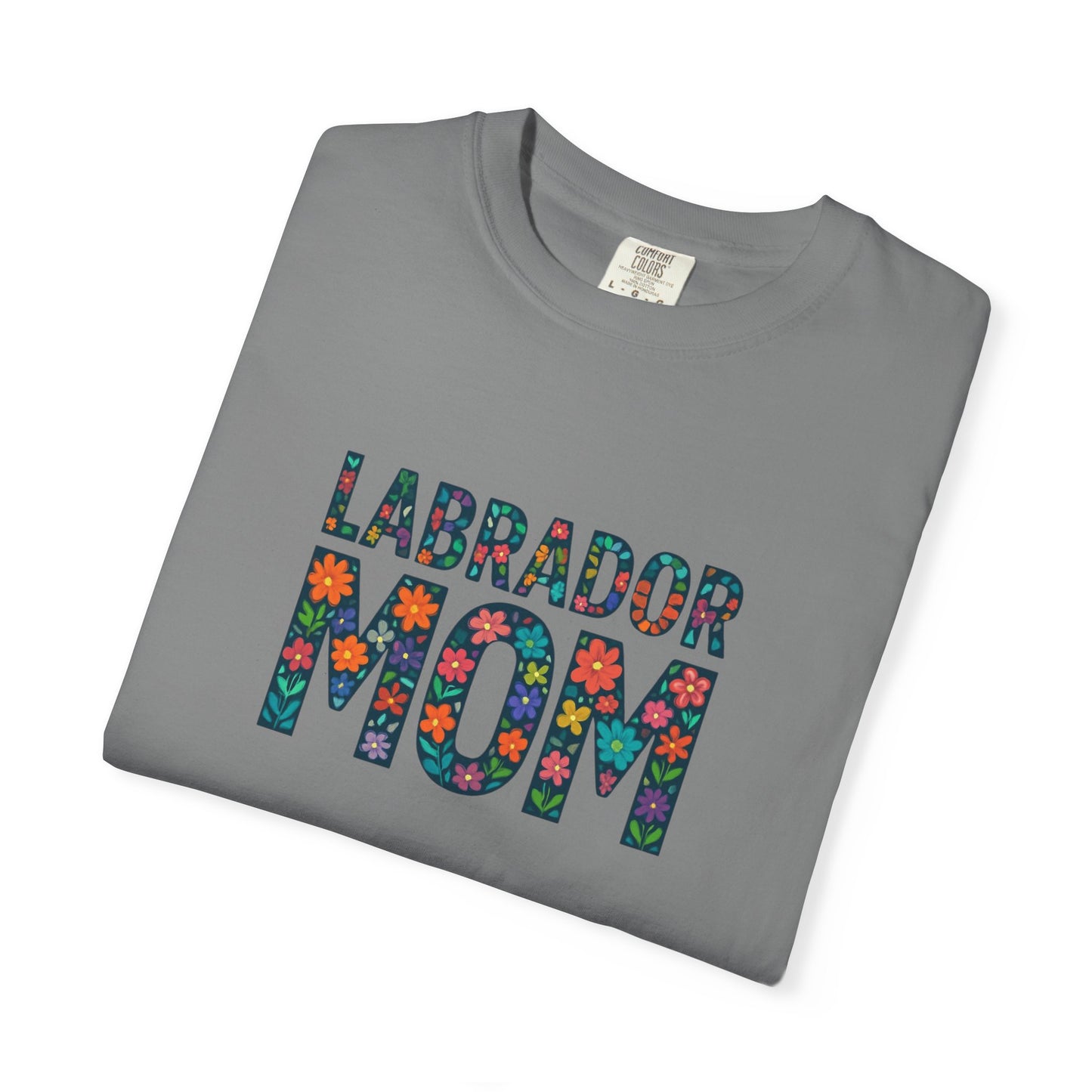 Labrador Mom T-Shirt