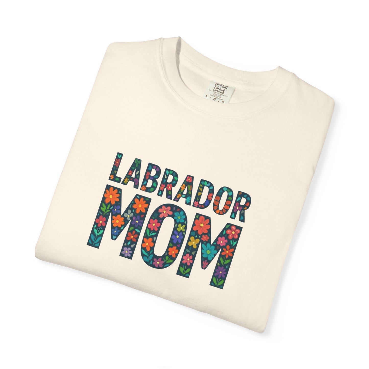 Labrador Mom T-Shirt