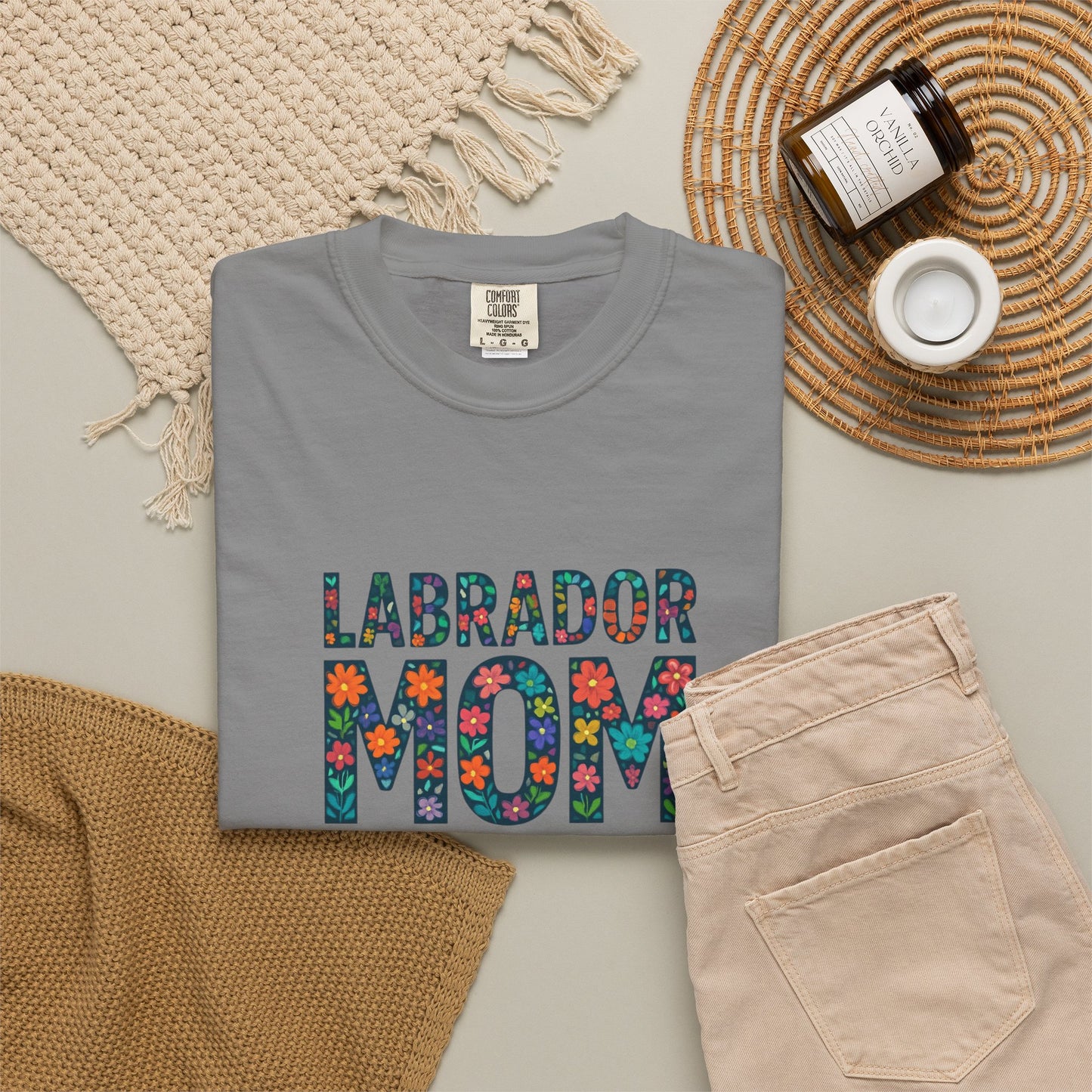 Labrador Mom T-Shirt