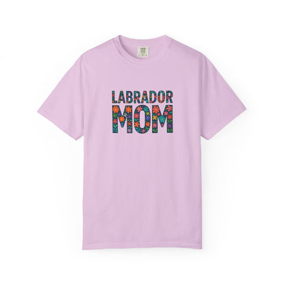Labrador Mom T-Shirt