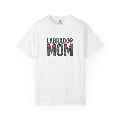 Labrador Mom T-Shirt