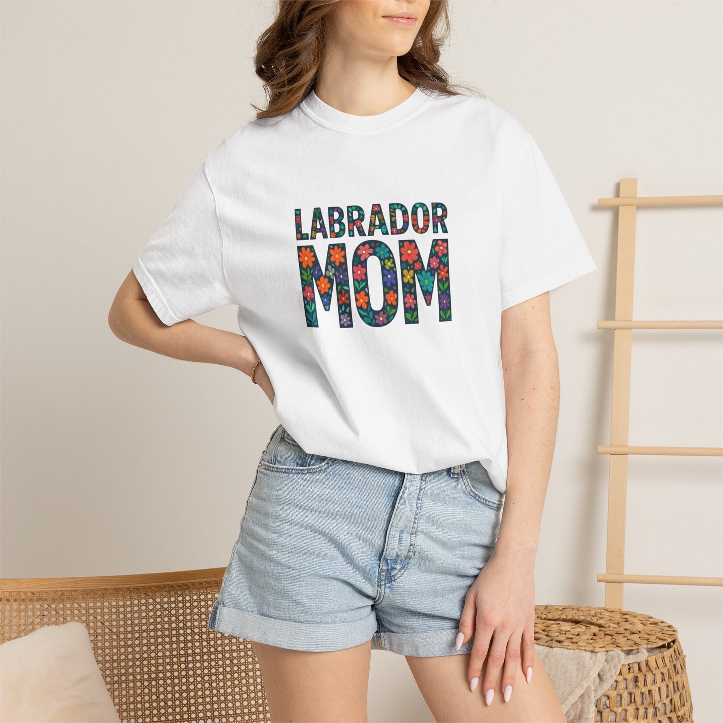 Labrador Mom T-Shirt