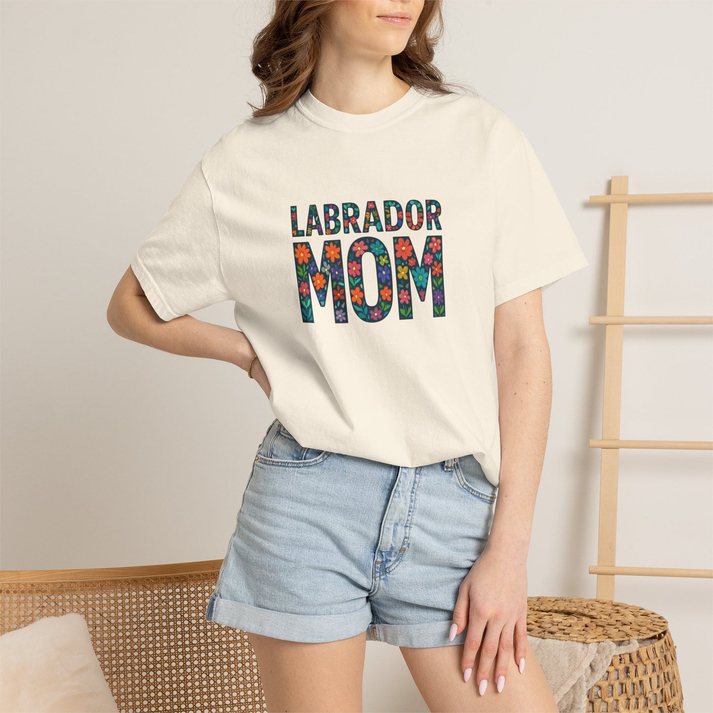 Labrador Mom T-Shirt